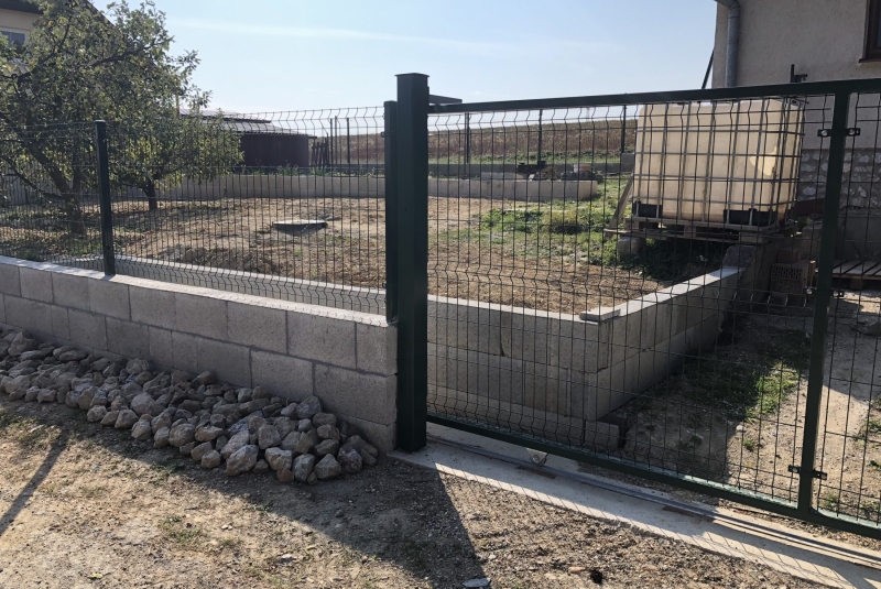 Oplotenie a teréne úpravy Baška Oplotenie a teréne úpravy Baška