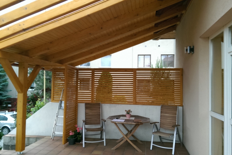 Prestrešenie terasy Kremnická Prestrešenie terasy Kremnická