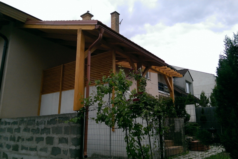 Prestrešenie terasy Kremnická Prestrešenie terasy Kremnická