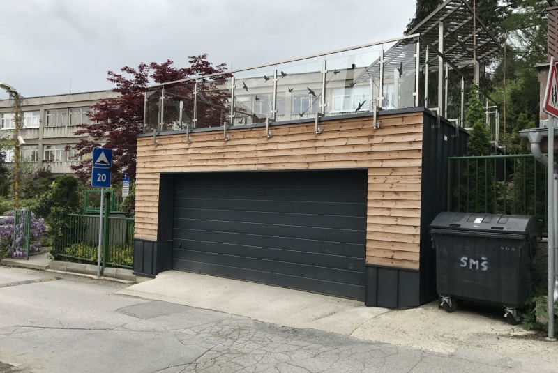 Garáže Mánesova Garáže Mánesova