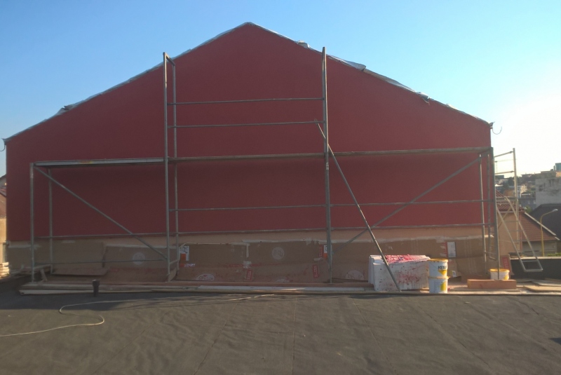 Nadstavba a oplotenie bytového domu Rázusova Nadstavba a oplotenie bytového domu Rázusova