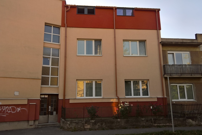 Nadstavba a oplotenie bytového domu Rázusova Nadstavba a oplotenie bytového domu Rázusova