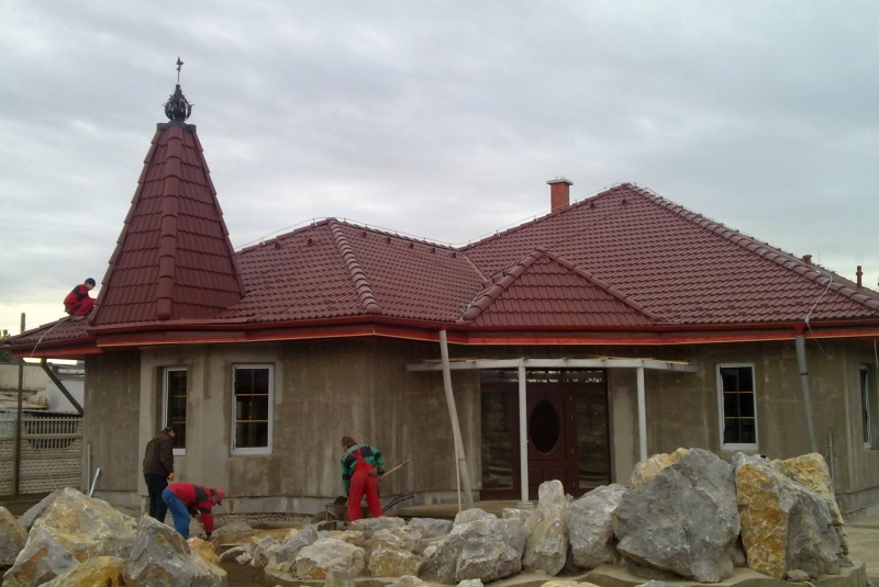 Tesárske a pokrývačské práce rodinný dom Košice, Jazerná
