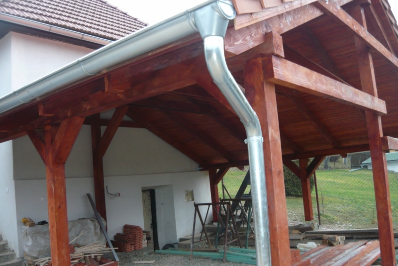 Prístrešok na auto Prístrešok na auto