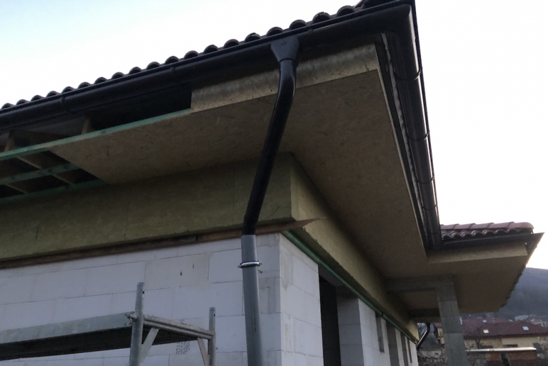 Stavba strechy Novostavba rodinného domu Sokoľ 2019 Novostavba rodinného domu Sokoľ 2019