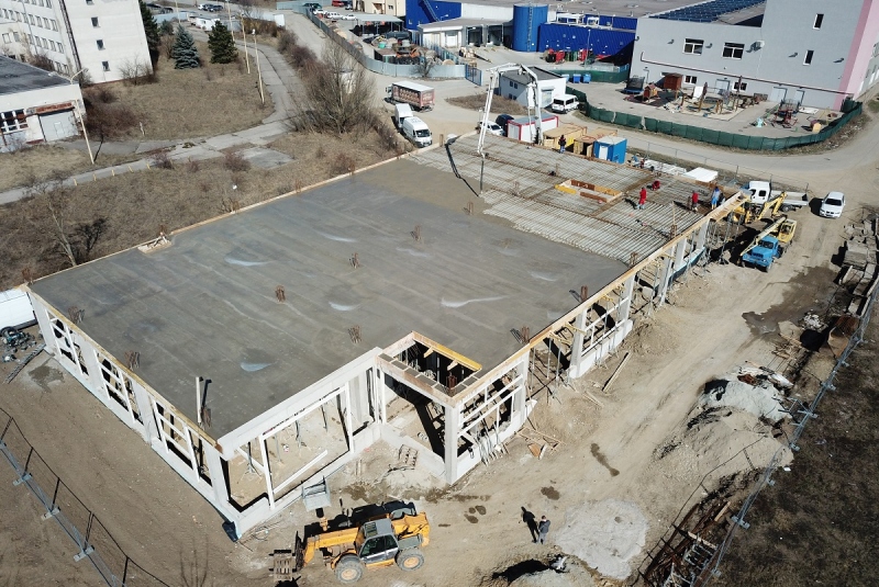 Stavba pilónov Hala Predajňa a sklad kvetov a doplnkov Hala Predajňa a sklad kvetov a doplnkov