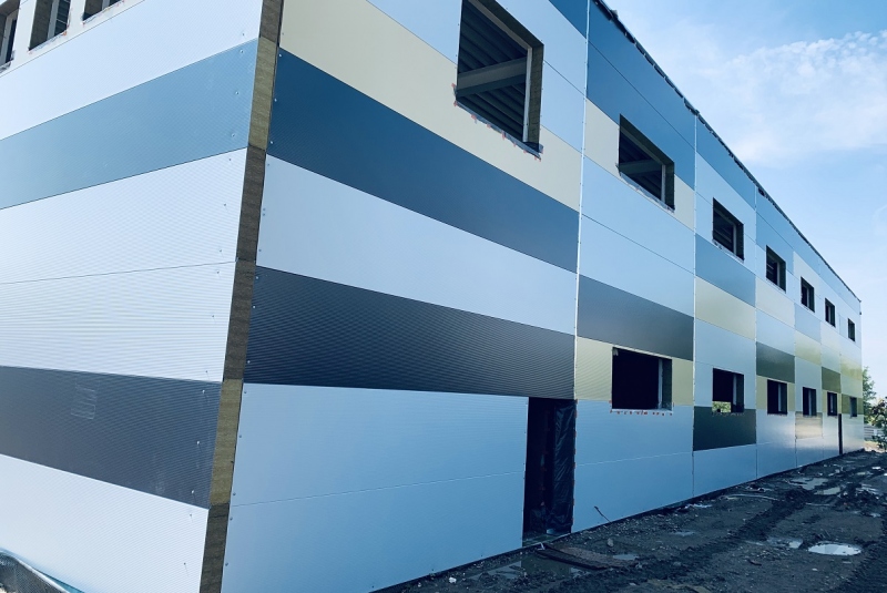 Stavba plášťa haly Hala Predajňa a sklad kvetov a doplnkov Hala Predajňa a sklad kvetov a doplnkov