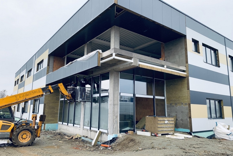 Stavba plášťa haly Hala Predajňa a sklad kvetov a doplnkov Hala Predajňa a sklad kvetov a doplnkov