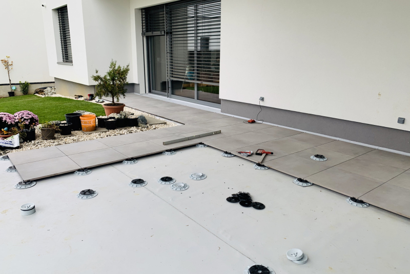 Rodinný dom Myslava Na Kope VI Oprava fasády a teréne úpravy Rodinný dom Myslava Na Kope VI Oprava fasády a teréne úpravy