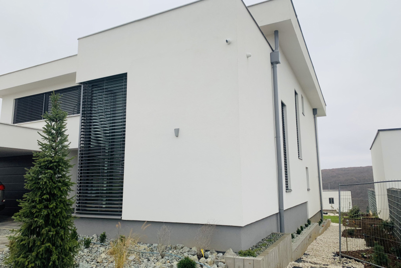 Rodinný dom Myslava Na Kope VI Oprava fasády a teréne úpravy Rodinný dom Myslava Na Kope VI Oprava fasády a teréne úpravy