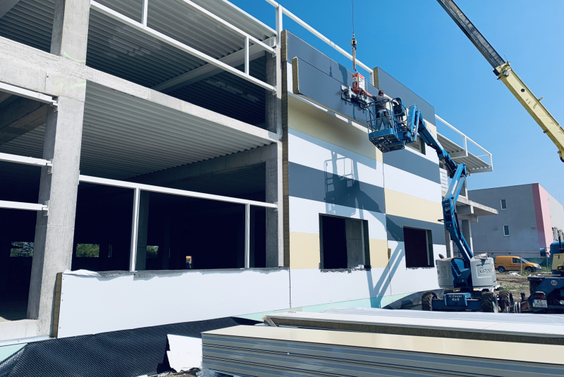 Hala Predajňa a sklad kvetov a doplnkov Hala Predajňa a sklad kvetov a doplnkov