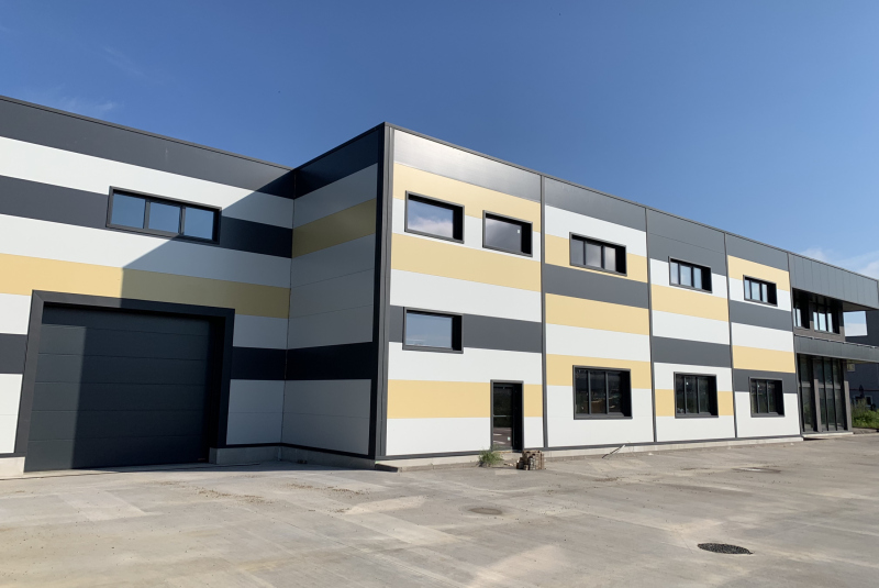 Hala Predajňa a sklad kvetov a doplnkov Hala Predajňa a sklad kvetov a doplnkov